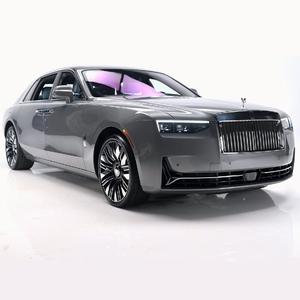 Nuevo Sedán Ejecutivo Ghosts Extended V12 Twin Turbo AWD 2026 con Interior Premium, Sistema de Seguridad Inteligente y Transmisión Automática de 8 Velocidades - Product Image 1