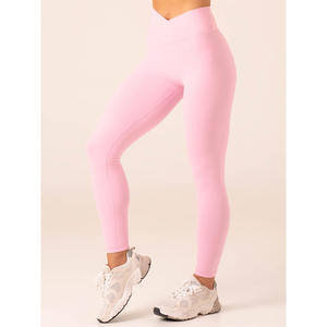 Leggings ajustados con logotipo personalizado rosa caramelo momentum cruzados cintura alta contorneados ropa activa moda mallas de gimnasio para mujer - Product Image 1