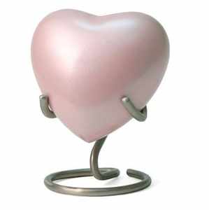Petite urne souvenir coeur avec support urnes en laiton gravées pour cendres de bébé souvenirs coeur de haute qualité par Falah International - Product Image 5