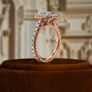 Anillo de compromiso de diamante cultivado en laboratorio de corte esmeralda de 1ct, ajuste de Punta clásica, oro amarillo de 14K, regalo de boda cristiano certificado IGI - Product Image 2