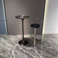 Ensemble table et chaises de bar modernes en acier inoxydable, tabourets de bar pivotants, ensemble de comptoir de bar pour la maison, la cuisine, le café, le bar