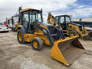 Chargeuse-pelleteuse John Deere 310G 2023 - Product Image 4