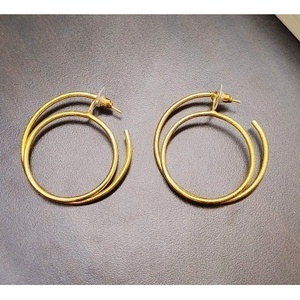 Pendientes de Aro y con Perno de Latón Hechos a Mano, Diseño Étnico Clásico Chapado en Oro para Bodas, Fiestas y Regalos - Product Image 4