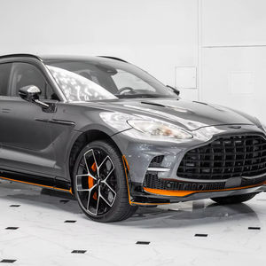 Aston Martin DBX 707 AWD 2025 légèrement modifiée - Product Image 1