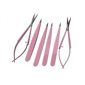 Kit Profesional de 3 Piezas para Recortar Cejas con Punta Inclinada de Acero Inoxidable, con Tijeras, Peine y Pinzas, Herramienta de Maquillaje y Belleza - Product Image 1