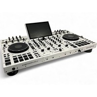 WU 2025 Denon DJ Prime 4 Blanc - Édition Limitée Contrôleur DJ Autonome avec Flight Case disponible en stock