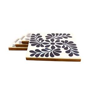 ชุดจานรองแก้วอีพ็อกซี่สีน้ำเงินแสนสบาย ชุดจานรองแก้วลายมหาสมุทรพร้อมที่วาง ชุดจานรองแก้วไม้และเรซิน ชุดจานรองแก้วทรงสี่เหลี่ยม จานรองแก้วแบบสั่งทำพิเศษ - Product Image 2