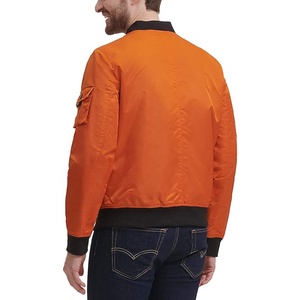 Chaqueta Bomber de marca personalizada para hombre, abrigos de invierno, ropa de calle acolchada, chaqueta Bomber de moda para hombre hecha en la industria Isha - Product Image 2