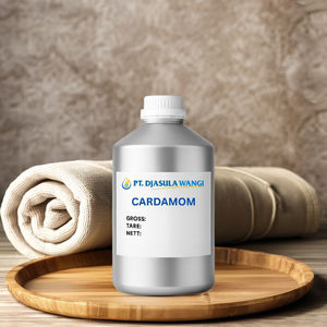 Hot Selling Natural Wonderful Customized Label Top Grade Cardamom Essential Oil 100% Pure Oil Sweet Seeds Whitening - Product Image 2