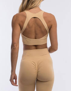 Ensemble de yoga confortable pour femmes Leggings de gymnastique taille haute et soutien-gorge de fitness avec tissu tricoté pour vêtements de sport - Product Image 3