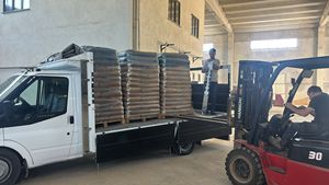 Granulés de bois naturel 100% de haute qualité pour le chauffage et l'industrie DORELLO - Product Image 2