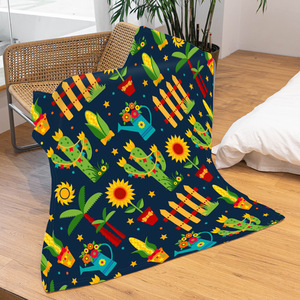 Ensemble de tapis de salle de bain à thème Halloween, rideau de douche, couvercle de toilette, tapis de bain, 4 pièces - Product Image 2