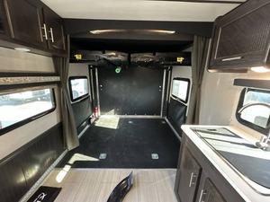 Fournisseur de caravanes d'occasion 2020 Fo rest River XLR HYPER LITE 2815 à vendre - Product Image 3