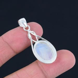 Estilo bohemio, colgante de piedras preciosas de piedra lunar de Plata de Ley 925, joyería colgante de plata hecha a mano para mujer, regalo de boda para ella - Product Image 2
