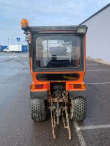 Tractor de Ruedas Kubota B7100 de 35HP, Maquinaria Agrícola con Componentes Centrales: Motor, Bomba de Engranajes, Caja de Cambios para Granjas - Product Image 4