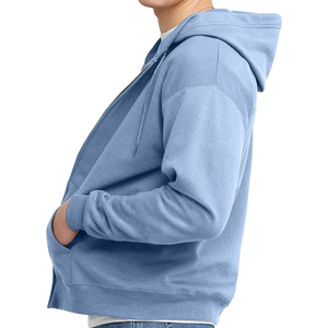 Sweat-shirt pour homme axé sur la qualité, conçu pour un confort naturel, avec un design élégant et un look frais pour tous les jours - Product Image 6