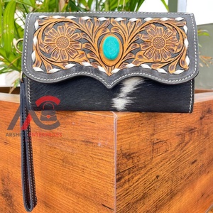 Offre Spéciale Designer en cuir de vachette véritable femmes portefeuilles pochette usiné à la main mode sac à main pour argent porte-carte dames - Product Image 1