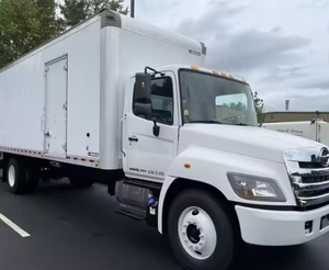 Camión de Caja Hino 268 de 2020, Bien Mantenido, 26 pies, Sin CDL, Plataforma Elevadora, Entrega Global - Product Image 5