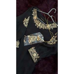 Elegante Shalwar Kameez de Chifón Negro para Mujer, Ropa Formal, Compra en Línea - Product Image 3