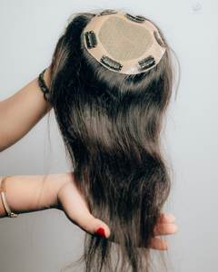 Extensión de cabello Remy de calidad superior 4x5 100% sin enredos Natural marrón y negro Base de seda India Topper - Product Image 1