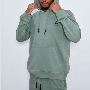 Ensemble court décontracté pour homme avec capuche, respirant, écologique, léger, logo personnalisé, prix de gros – Collection Hiver 2026 - Product Image 3