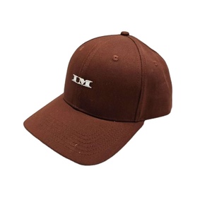 Chapeau de camionneur de casquette de camionneur de bracelet en cuir non structuré de broderie de feutre personnalisé de haute qualité avec le panneau de maille-voyage extérieur commun - Product Image 2