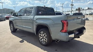 2025 giá cả phải chăng ttoy-ota tun-dra HY-brid 1794 editi-on HV crewmax Cab 4WD - Product Image 3