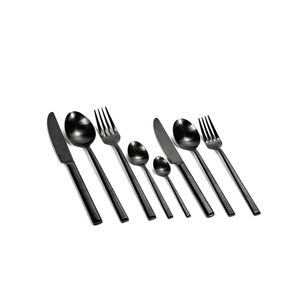 Juego de cuchara de acero espejado de 8 PCS Color negro mate Recién brillante Pulido Personalizado Diferentes tamaños Mango Cuchara simple - Product Image 1