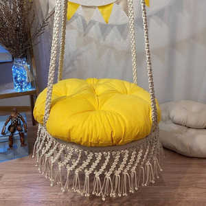 Silla Hamaca Boho de Macramé Hecha a Mano de Lujo, Diseño Elegante con Cuerda de Algodón Artesanal para Uso en Interiores/Exteriores - Product Image 2