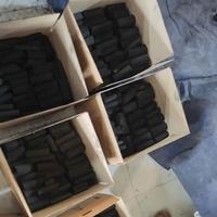 Vente en gros de charbon de bois noir naturel du Vietnam 100% Option gratuite et bon marché disponible