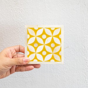 Ensemble de sous-verres et de plateau de service en os rond arabe classique de qualité supérieure pour le thé, le café et la présentation exclusive des cadeaux du Ramadan - Product Image 6