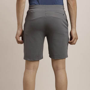 Shorts pour hommes, dernière tendance, vêtements décontractés, sur mesure, en tissu durable, design élégant, idéal pour un style de vie actif et décontracté - Product Image 4