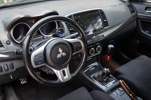 MITSUBISHI LANCER EVOLUTION X GSR 2013 d'occasion, conduite à gauche/droite - Product Image 2