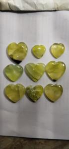 พลอยเพรนไนต์สีเหลืองธรรมชาติจากออสเตรเลีย รูปหัวใจ สำหรับทำเครื่องประดับ ราคาขายส่งระดับพรีเมียม - Product Image 2