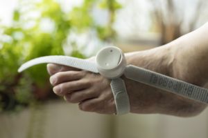 เครื่องนวดเท้าแบบแมนนวล (พลาสติก + เหล็ก) อุปกรณ์ฝังเข็มหรูหราของผู้ให้บริการระบบการกู้คืนที่ดีที่สุด - Product Image 2