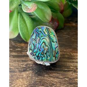 Bague Reda Galvan en coquille d'ormeau et argent sterling, taille 9.75 - Style géométrique Hip Hop - Product Image 1