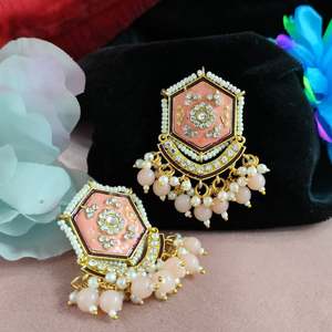 Pendientes Meenakari pintados a mano, los pendientes de esmalte más finos tradicionales con intrincados detalles para bodas, festivales y uso diario - Product Image 2