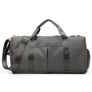 Sac de sport de grande capacité avec poche séparée sèche et humide Sac de sport à logo personnalisé avec fermeture à glissière Style tendance - Product Image 6