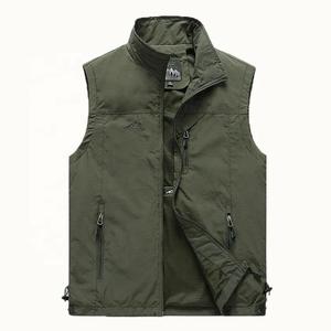 Chaqueta cortavientos impermeable para hombre de alta calidad en línea superventas con capucha diseño de cuello alto bajo MOQ chaquetas de tela para hombre - Product Image 1