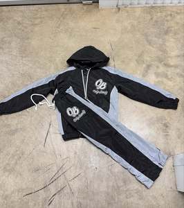 Conjunto de chaquetas cortavientos de nailon ligero y pantalones de chándal de nailon, trajes de jogging de tela de malla con costuras personalizadas, chándal cortavientos - Product Image 5