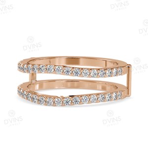 Anillo de diamante paralelo de oro clásico de 14K de Fiona Diamonds VVS Diamante natural para compromiso o fiestas de boda - Product Image 3