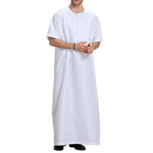 Hombre islámico Thobe Nuevo diseño Mangas cortas Arabia Saudita Thobes Blanco Color liso Elegante Precio al por mayor Hombres Thobe / Thawb - Product Image 2