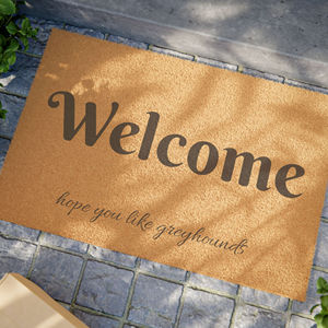 Tappeto Moderno Greyhound in Fibra di Cocco a Pelo Tagliato con Tecnica di Sublimazione, Materiale PVC e Poliestere per Esterni e Ufficio - Product Image 1