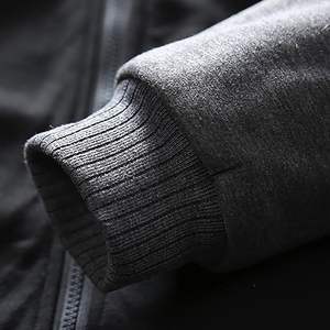 Veste matelassée réversible imperméable et respirante pour homme, style streetwear, avec fermeture éclair - Product Image 3