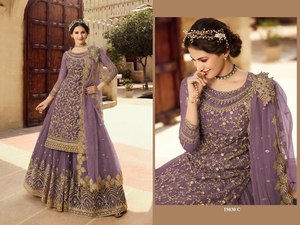 Nouveauté : Salwar Kameez en tissu doux avec broderie et sequins, fournisseur de Surat, exportateur de mode féminine, achat en ligne en Inde - Product Image 6