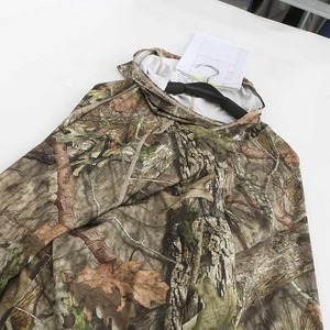 Camisas de pesca UV de manga larga para hombre con diseño de camuflaje con logotipo personalizado 2025, poliéster que absorbe la humedad con juegos de sublimación con capucha - Product Image 3