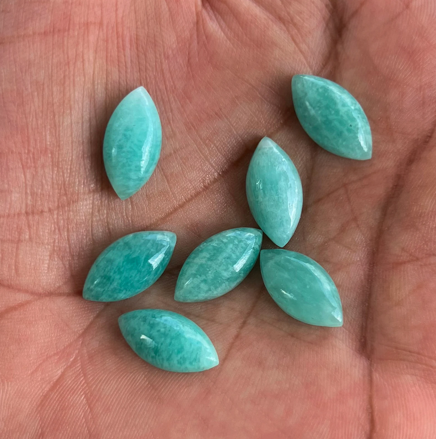 สีฟ้า-เขียว