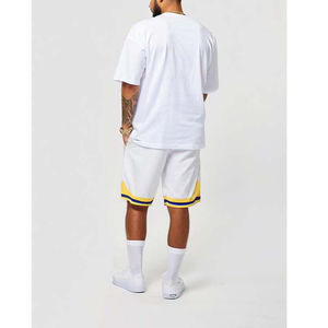 Conjunto de Camiseta y Pantalones Cortos de Baloncesto para Hombre, de Alta Calidad, con Logotipo Personalizado, Estampado Tejido, Cuello Redondo, Manga Corta, para Invierno - Product Image 2