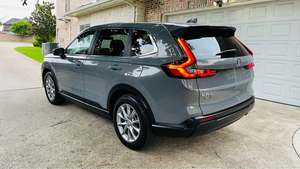 Usado, en perfecto estado, 2026 H-o-n-d-az C-R-V EX Sport Utility 4D, título limpio - Product Image 6
