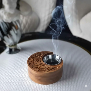 Porta Incienso Ecológico de Madera de Acacia con Intrincado Diseño de Caligrafía Árabe para Decoración de Fragancia Religiosa para el Hogar, Ideal para Regalos - Product Image 1